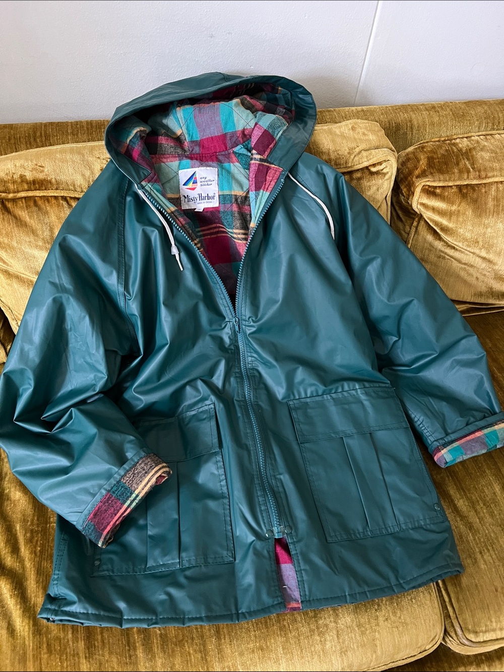 Women’s Hooded Raincoat with Plaid Lining Hunter Green Misty Harbor size Small